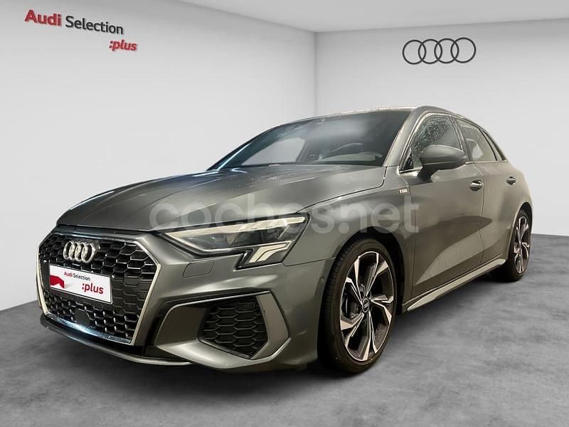 Gris / plata Usado 2021 Audi A3 Sportback e-tron S-Line Utilitario | 27.990 € (Precio justo) - Imagen 1/4