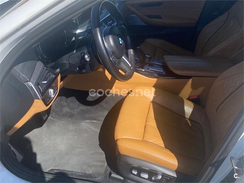 Usado BMW M550 530 CV (389 kW) 2011 Blanco Berlina