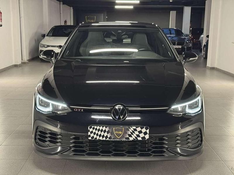 Usado VW Golf VIII GTI 300 CV (220 kW) 2023 Negro Utilitario