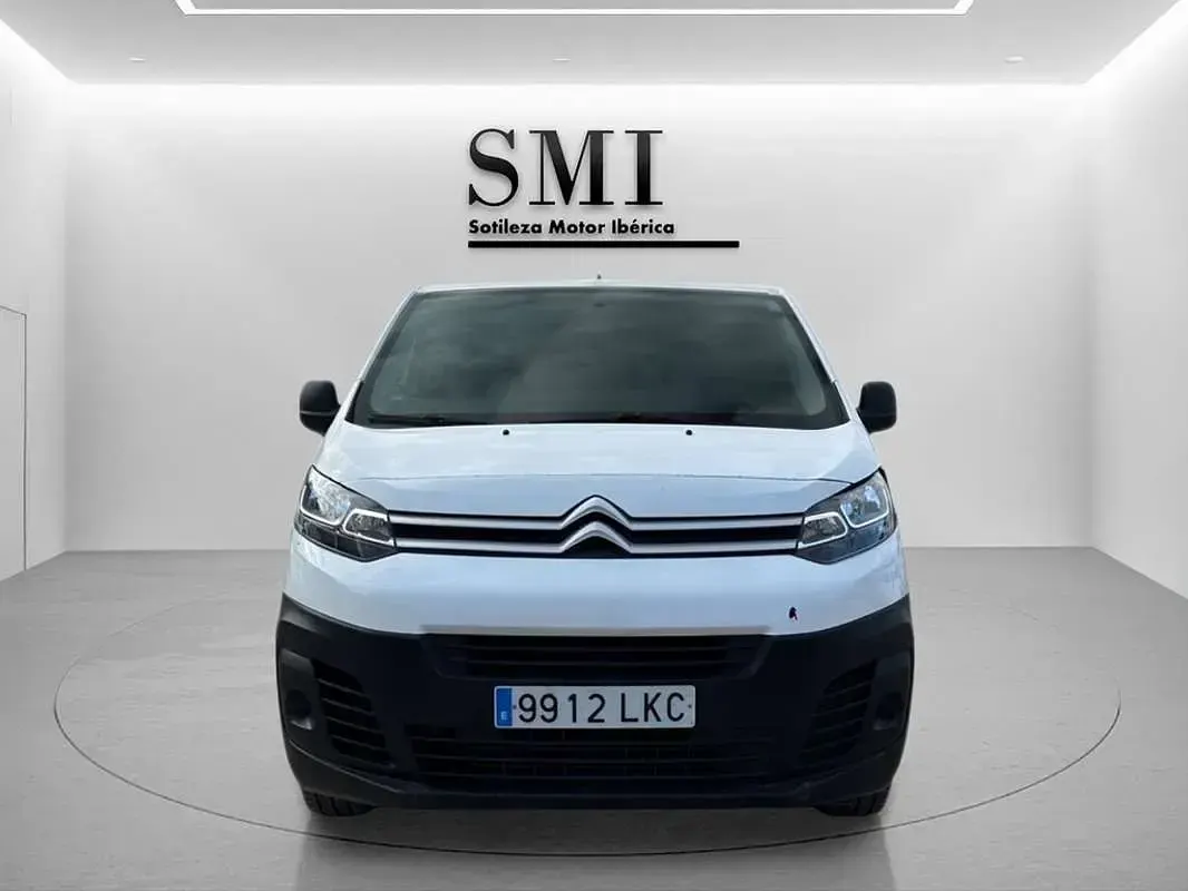 Usado Citroën Jumpy 120 CV (88 kW) 2020 Blanco Monovolumen