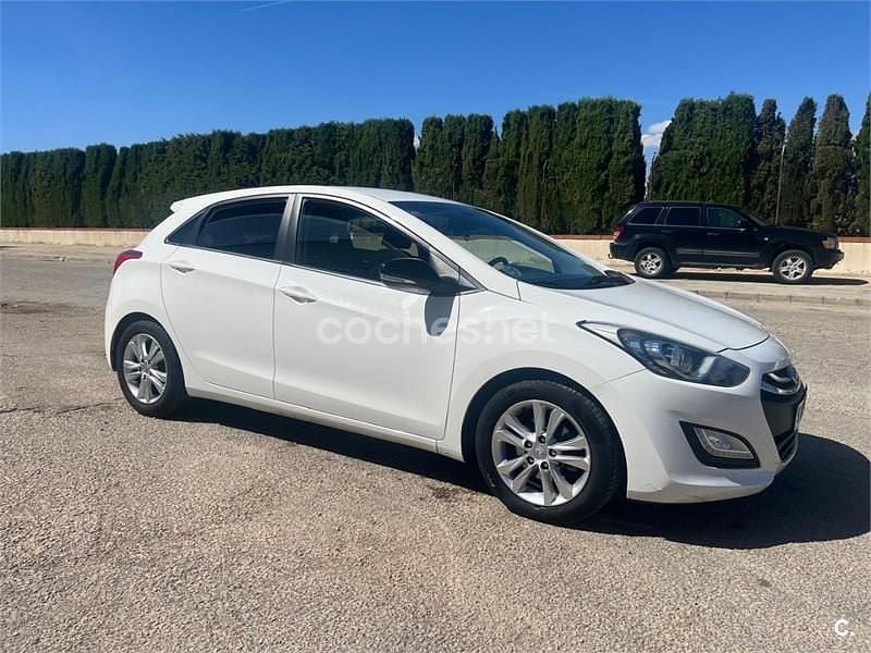 Brugt Hyundai i30 110 HK (80 kW) 2014 Hvid Stationcar