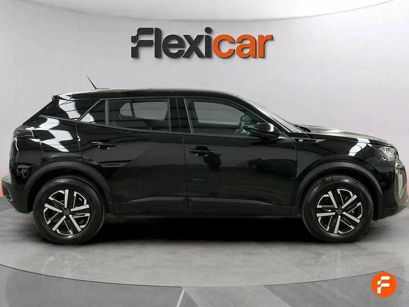 Usado Peugeot e-2008 Allure 114 kW (156 CV) 2024 Negro SUV