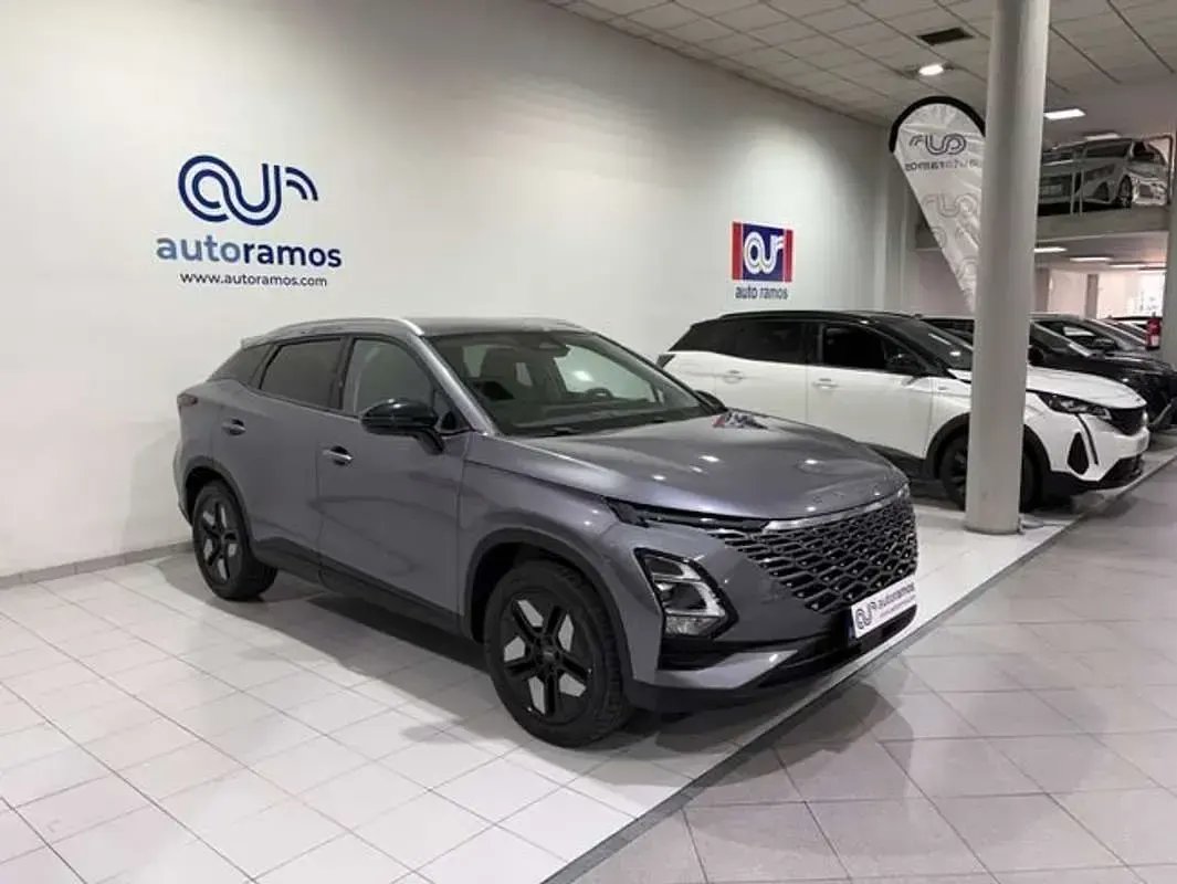 Nuevo Omoda 5 145 CV (106 kW) 2025 Gris SUV