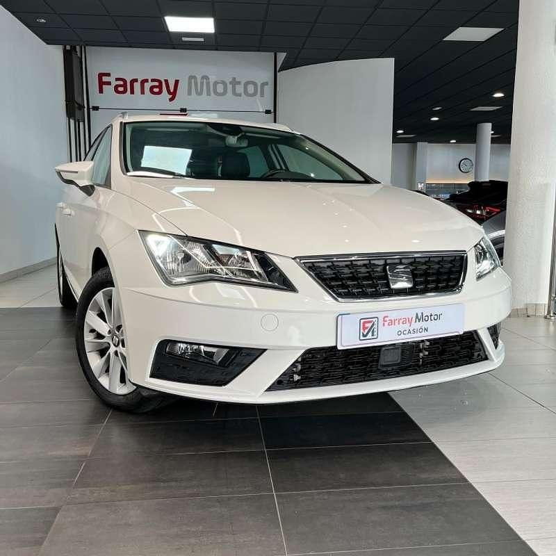 Usado Seat Leon XCELLENCE 131 CV (96 kW) 2019 Blanco Utilitario