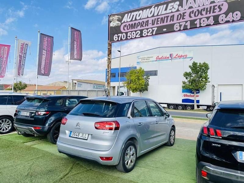 Usado Citroën C4 Feel 131 CV (96 kW) 2016 Gris Utilitario