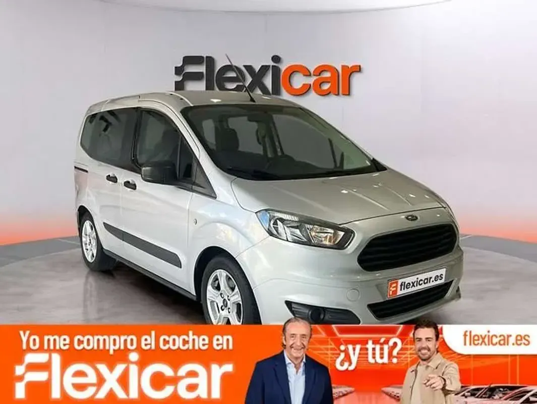 Usado Ford Tourneo Courier Ambiente 102 CV (75 kW) 2017 Monovolumen