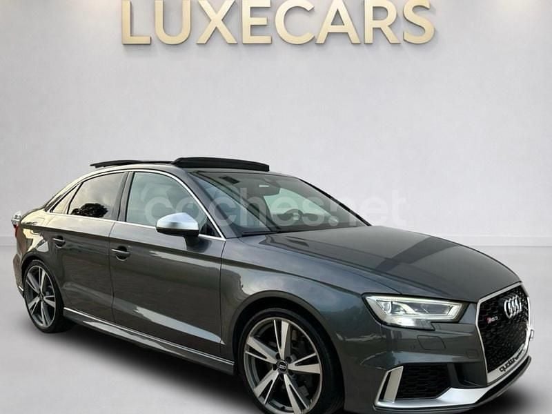 Usado Audi RS3 400 CV (294 kW) 2019 Gris / plata Berlina