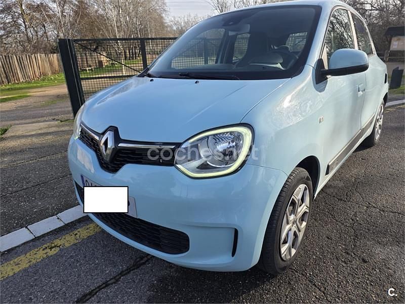 Usado Renault Twingo LIMITED 70 CV (51 kW) 2020 Azul Utilitario