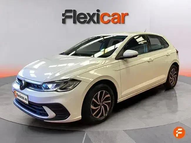 Usado VW Polo Life 95 CV (69 kW) 2023 Blanco Utilitario