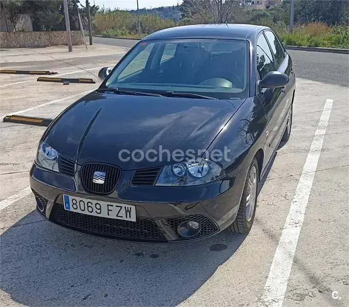 Usado Seat Ibiza 100 CV (73 kW) 2008 Negro Berlina