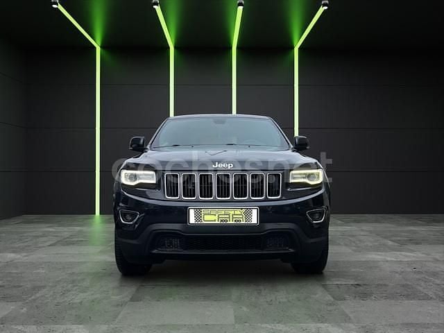Usado Jeep Grand Cherokee Laredo 190 CV (139 kW) 2015 Gris / plata SUV