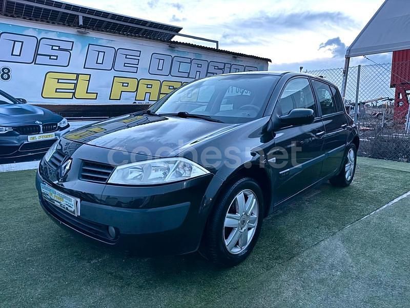 Negro Usado 2005 Renault Mégane II Dynamique Berlina | 3499 € (Precio justo) - Imagen 1/4