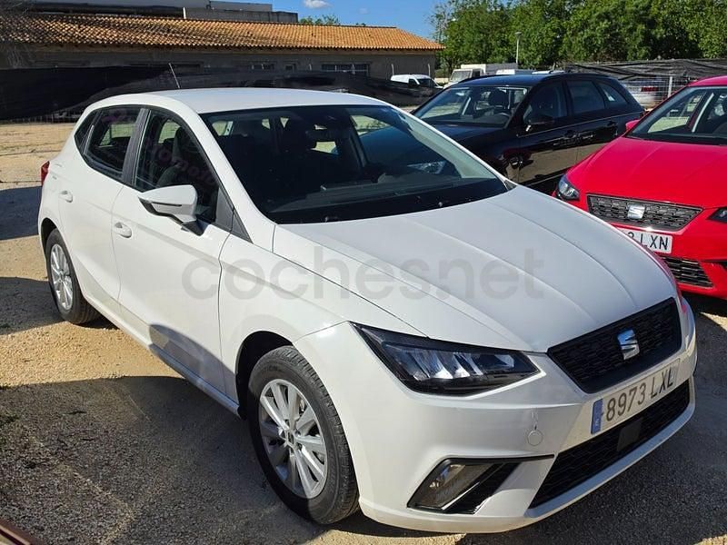Usado Seat Ibiza Style 80 CV (58 kW) 2022 Blanco Utilitario
