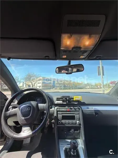 Usado Audi A4 140 CV (102 kW) 2007 Negro Familiar