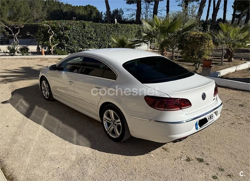 Begagnad VW CC R-line BlueMotion 140 HK (102 kW) 2014 Vit Sedan