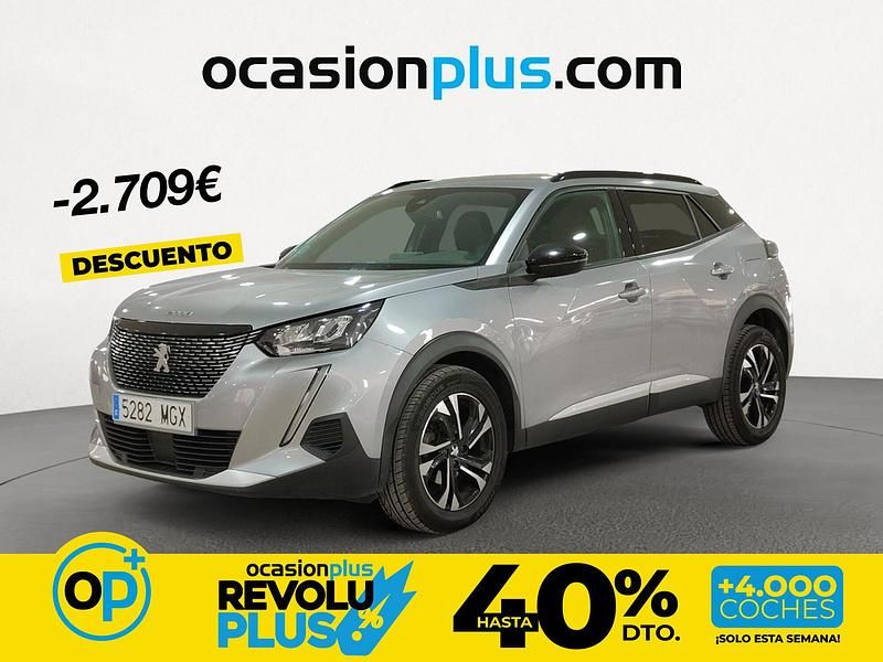 Usado Peugeot 2008 Allure 100 CV (73 kW) 2023 Gris SUV