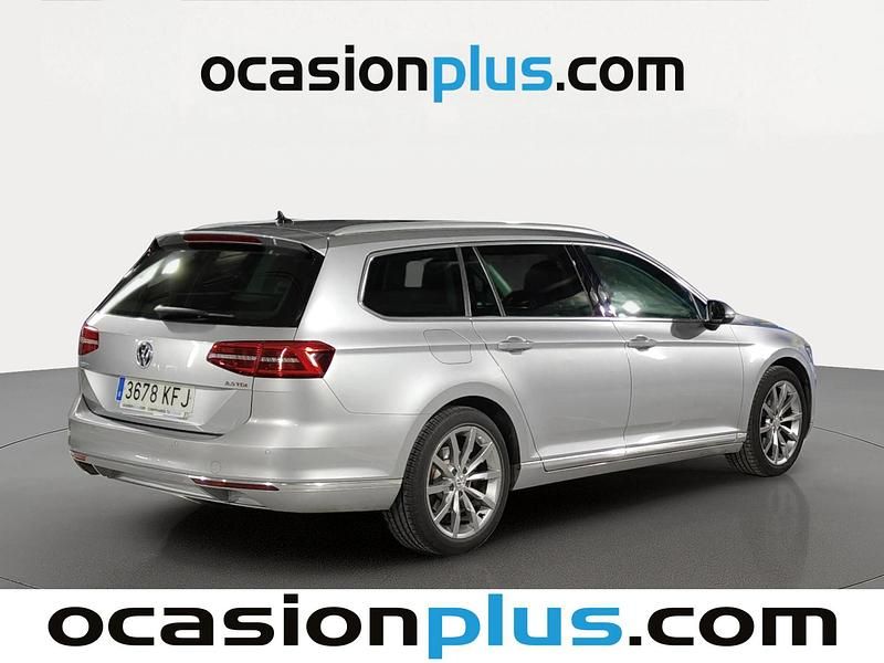 Usado VW Passat Sportline 190 HP (139 kW) 2017 Cinzento Carrinha