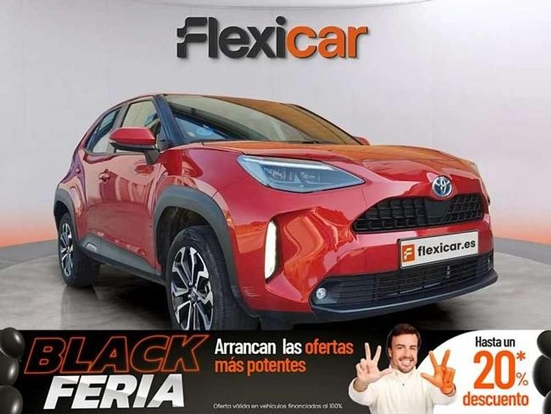 Burdeos Usado 2024 Toyota Yaris Cross Active SUV | 19.990 € (Super precio) - Imagen 1/4