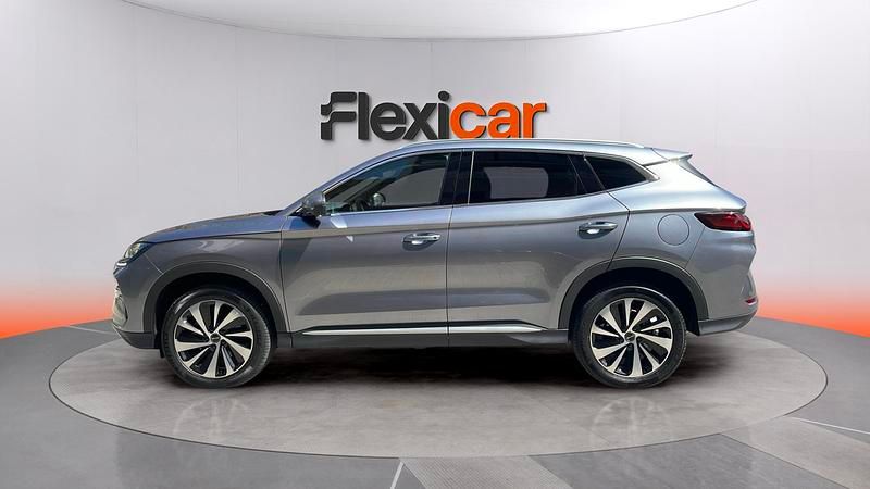 Usado BYD Seal U Boost 218 CV (160 kW) 2025 Gris SUV