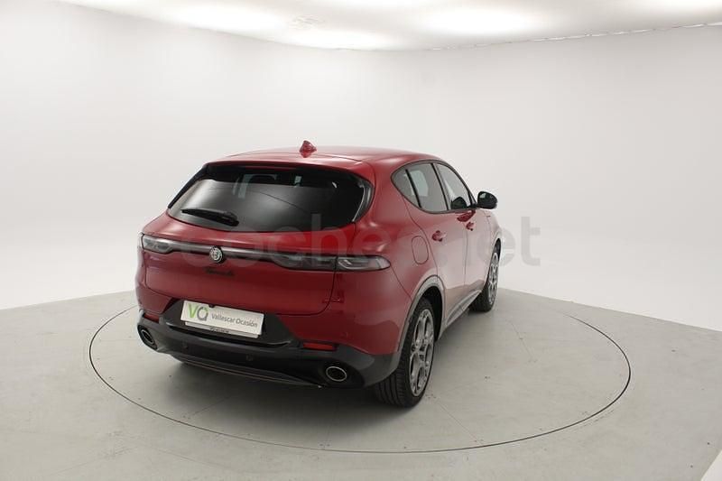 Usado Alfa Romeo Tonale Edizione Speciale 280 CV (205 kW) 2023 Rojo SUV