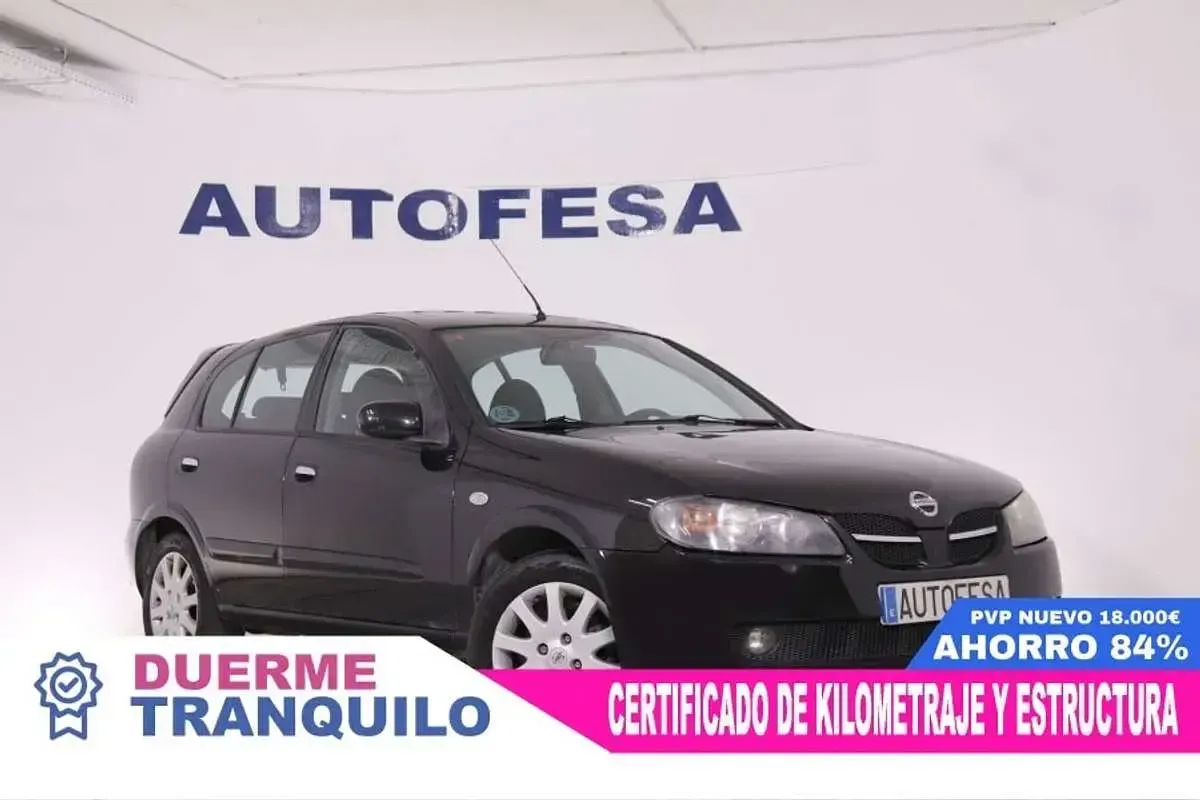 Usado Nissan Almera Visia 98 CV (72 kW) 2006 Negro Utilitario