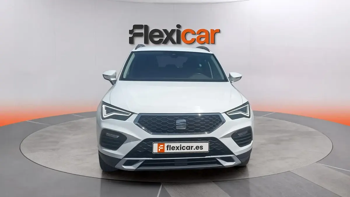 Usado Seat Ateca Style 150 CV (110 kW) 2022 Blanco SUV
