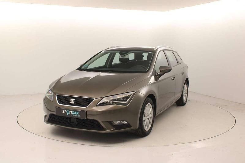 Beige Usado 2015 Seat Leon ST Style Familiar | 11.990 € (Un poco caro) - Imagen 1/4