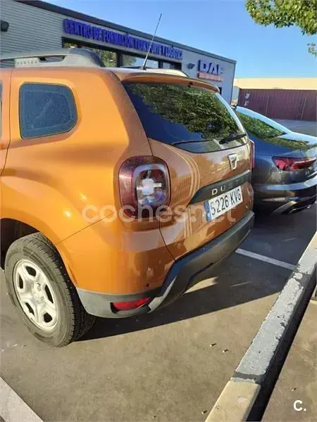 Usado Dacia Duster Essentiel 115 CV (84 kW) 2019 Naranja SUV
