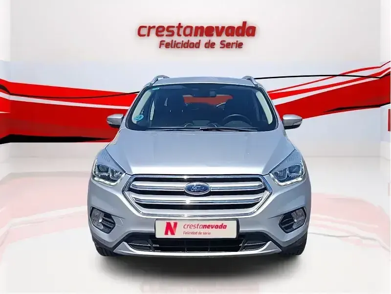 Usado Ford Kuga Trend 120 CV (88 kW) 2018 Gris SUV