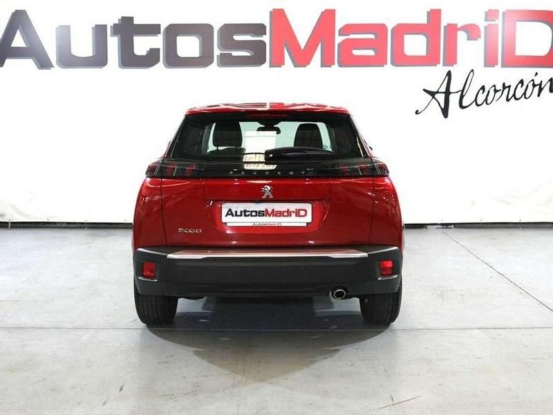 Usado Peugeot 2008 Allure 111 CV (81 kW) 2021 Rojo SUV