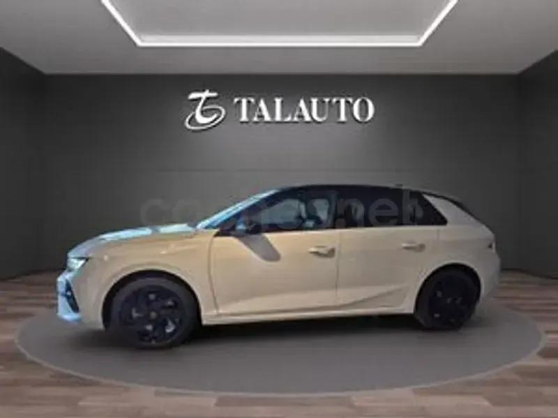 Nuevo Opel Astra 146 CV (107 kW) 2026 Blanco Berlina