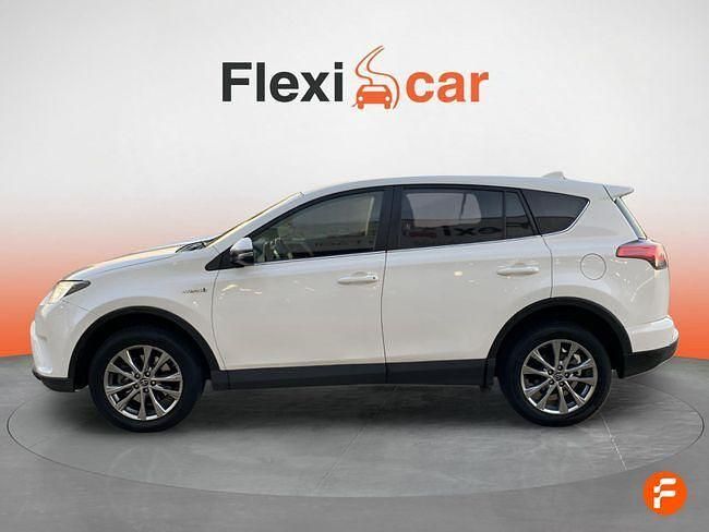 Usado Toyota RAV4 Hybrid Advance 197 CV (144 kW) 2018 Blanco SUV