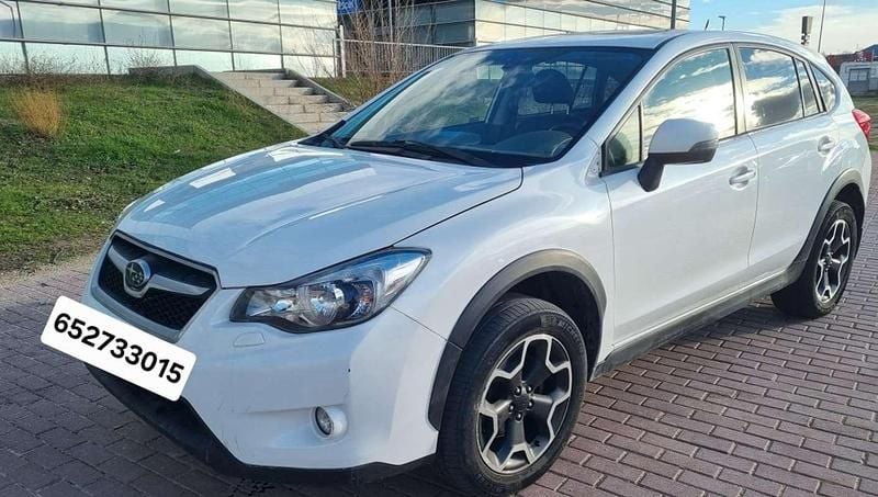 Blanco Usado 2014 Subaru XV SUV | 3000 € - Imagen 1/4