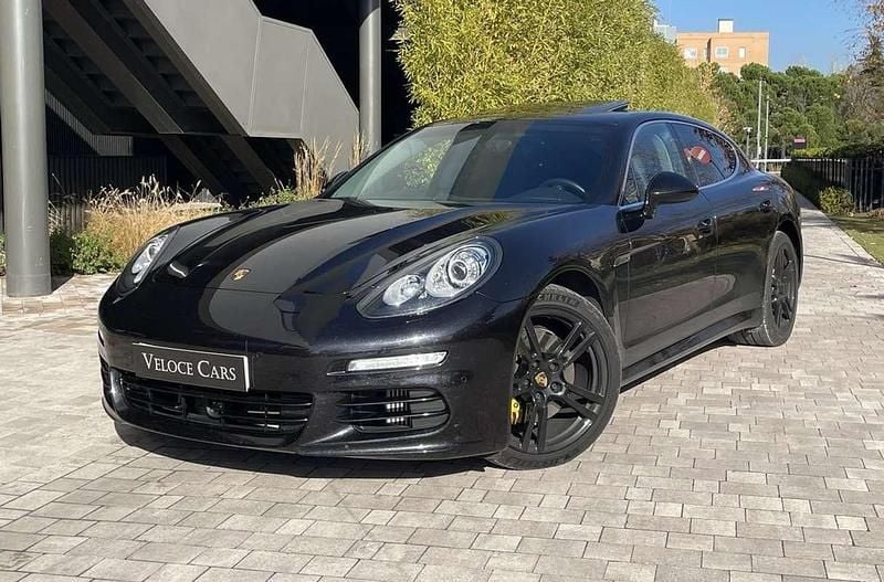 Usado Porsche Panamera 420 CV (308 kW) 2015 Negro Utilitario