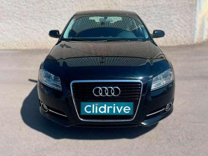 Käytetty Audi A3 Ambition 160 HP (117 kW) 2011 Musta Viistoperä