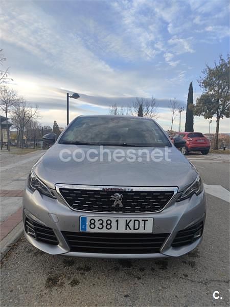 Gris / plata Usado 2018 Peugeot 308 GT-line Berlina | 8300 € (Buen precio) - Imagen 1/4