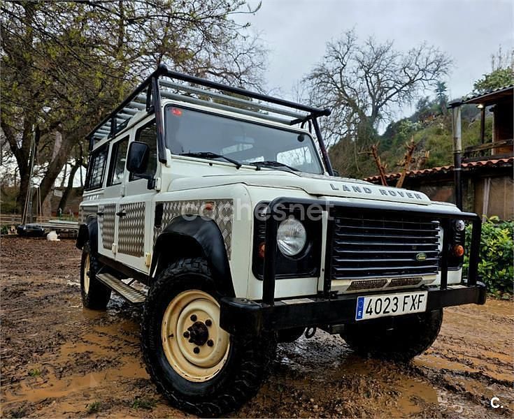 Usado Land Rover Defender S 122 CV (89 kW) 2007 Blanco Familiar