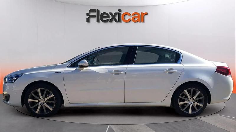 Usado Peugeot 508 Active 120 CV (88 kW) 2018 Blanco Berlina