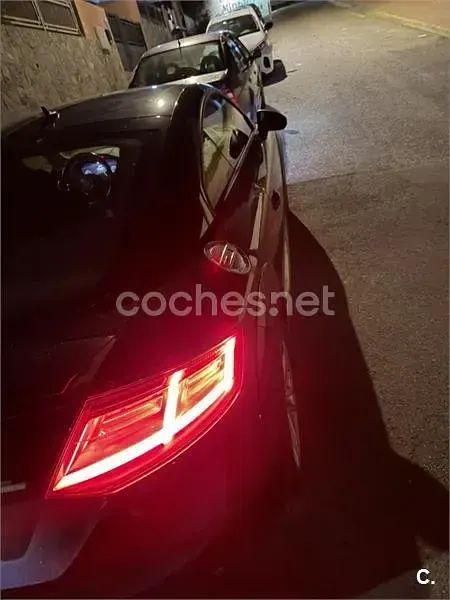 Usado Audi TT S-Line 184 CV (135 kW) 2016 Negro Coupe