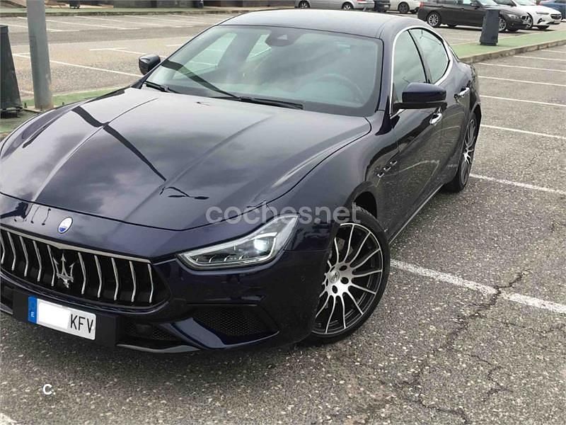 Azul Usado 2018 Maserati Ghibli Coupe | 39.999 € - Imagen 1/4