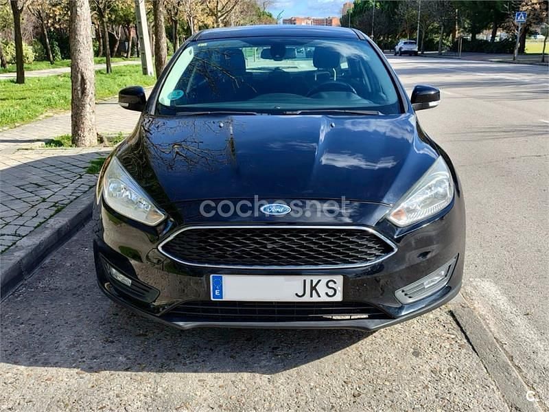 Negro Usado 2015 Ford Focus Trend Berlina | 5500 € (Super precio) - Imagen 1/4
