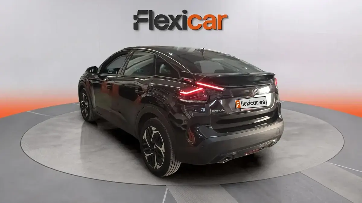 Usado Citroën C4 Feel 131 HP (96 kW) 2023 Amarelo SUV