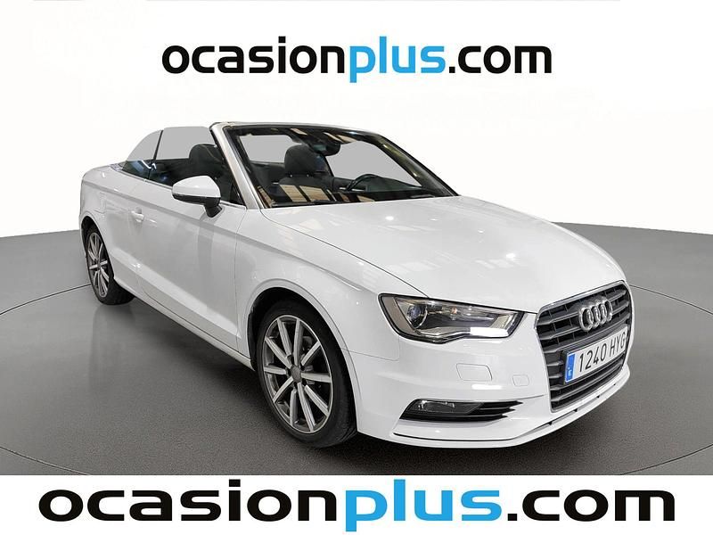 Usado Audi A3 Attraction 150 CV (110 kW) 2014 Blanco Descapotable