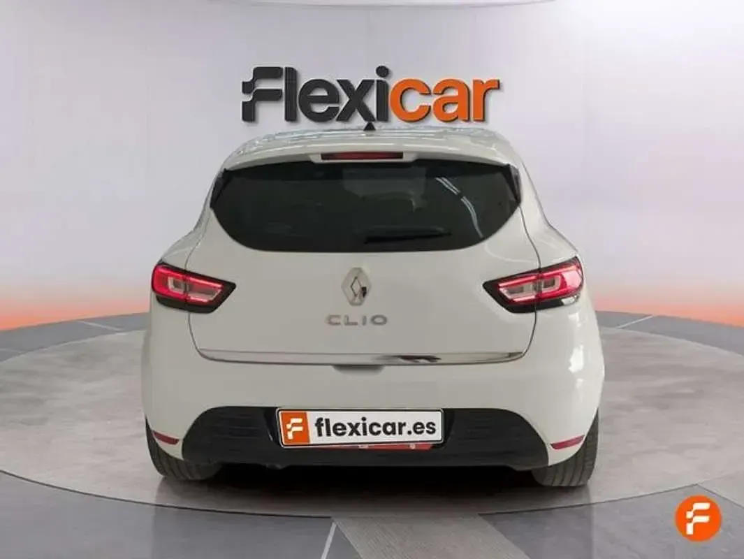 Usado Renault Clio LIMITED 90 CV (66 kW) 2018 Blanco Utilitario
