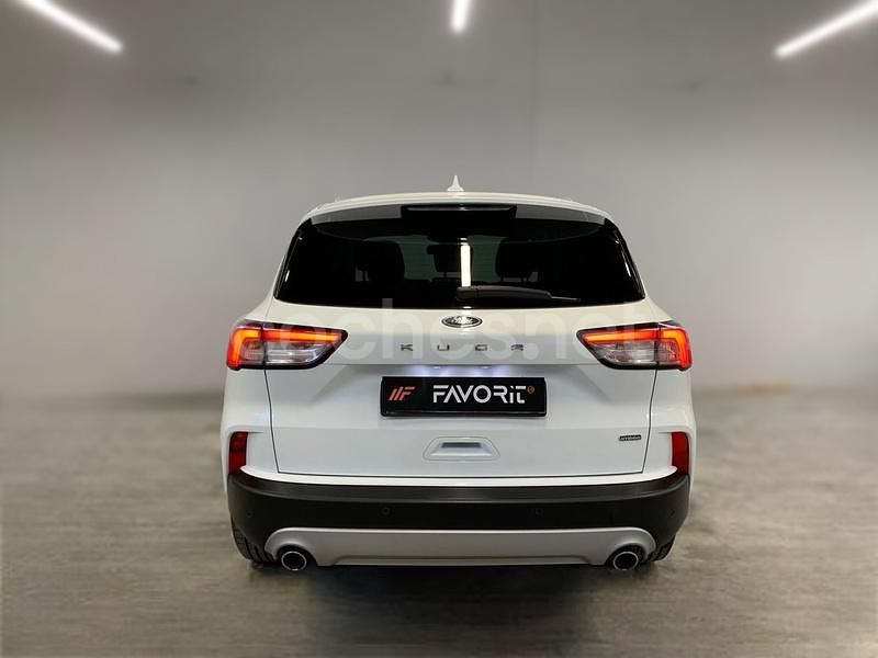 Usado Ford Kuga ST-Line X 225 CV (165 kW) 2021 Blanco SUV