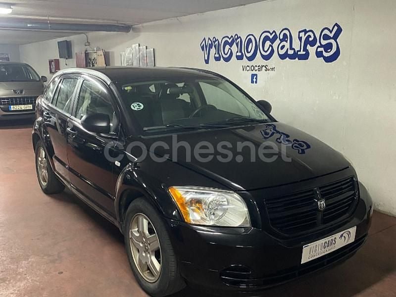 Usado Dodge Caliber 140 CV (102 kW) 2008 Negro Utilitario