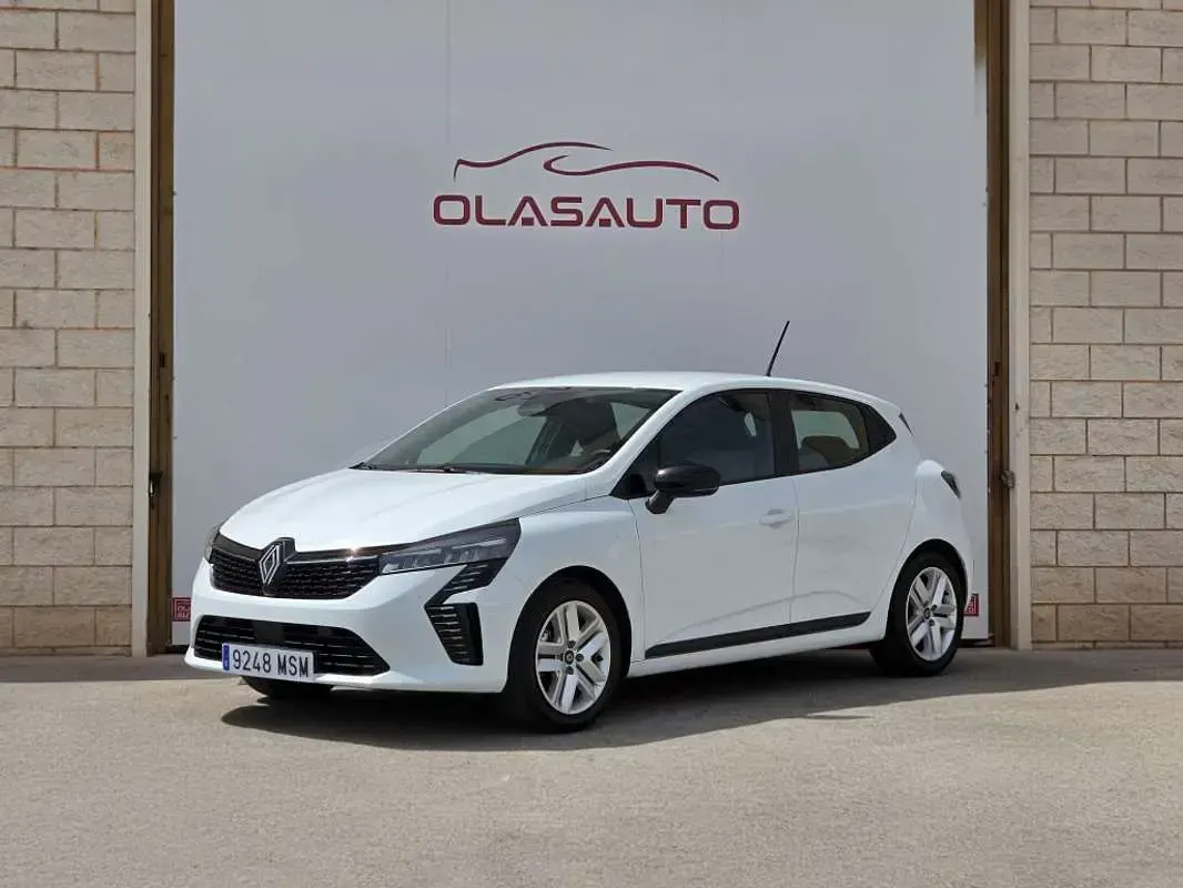 Usado Renault Clio V Techno 140 CV (102 kW) 2024 Blanco Utilitario