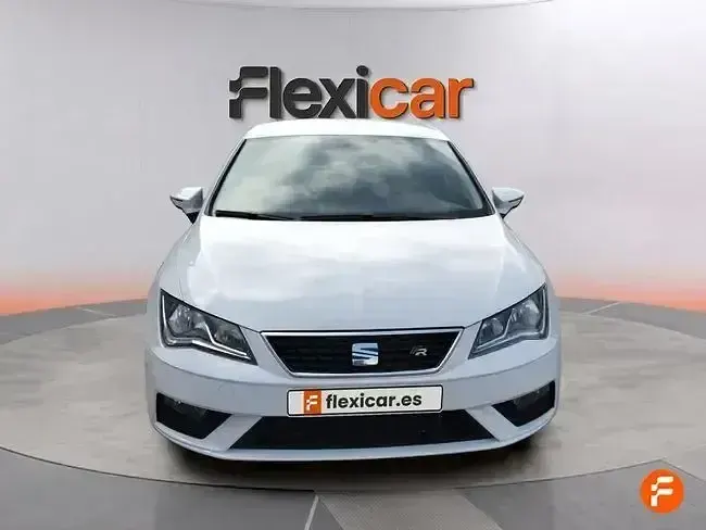 Usado Seat Leon Style 115 CV (84 kW) 2018 Blanco
