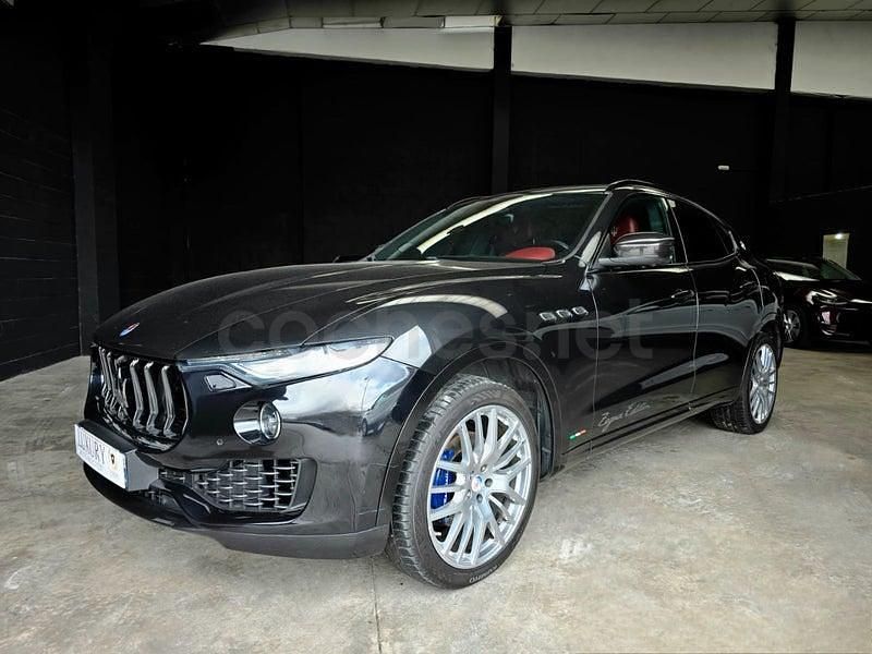 Usado Maserati Levante 275 CV (202 kW) 2016 Negro SUV