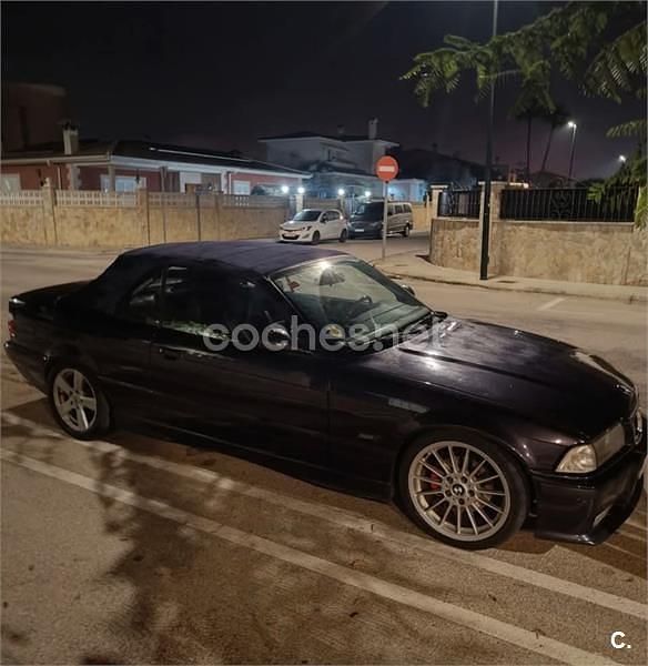 Usado BMW 328 Cabriolet 193 CV (141 kW) 1994 Violeta / lila Descapotable